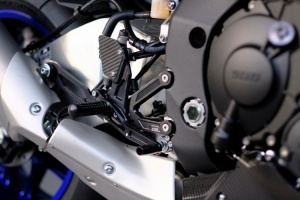 Yamaha YZF-R1 / R1M (2017-2023) MG Biketec Rear Sets